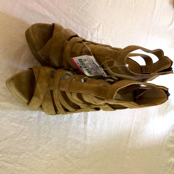 NWT Zara platform shoes